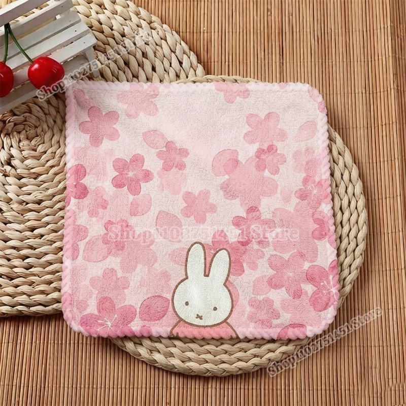Home Textiles Face Towel - منشفة مربعة لطيفة مطبوعة بشخصية ميفي