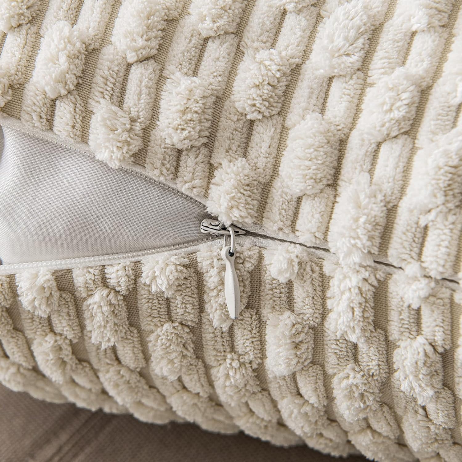 مخطط رمي غطاء وسادة 18x18 بوصة - مراجعة Pillow Insert 18X18 وسعره