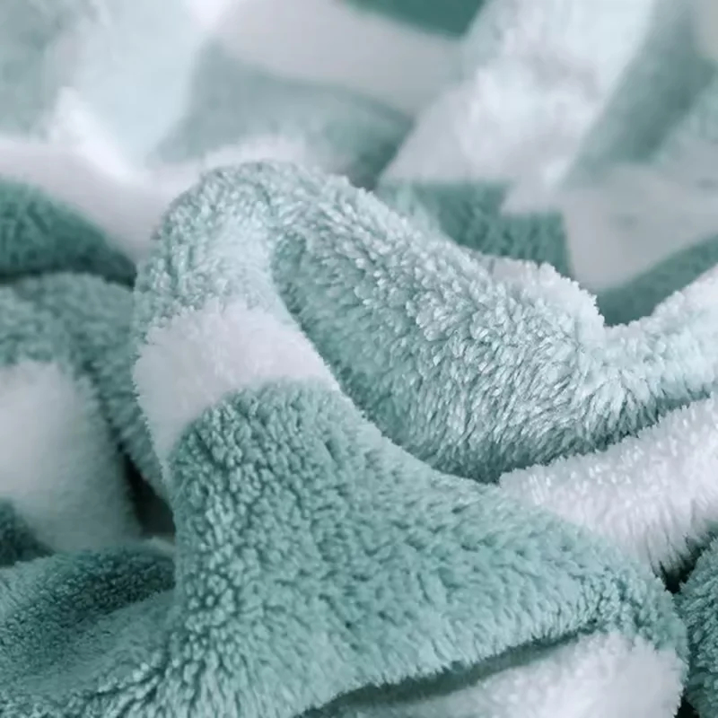 منشفة وجه مخططة جديدة لعام 202 - مراجعة Home Textiles Face Towel وسعره